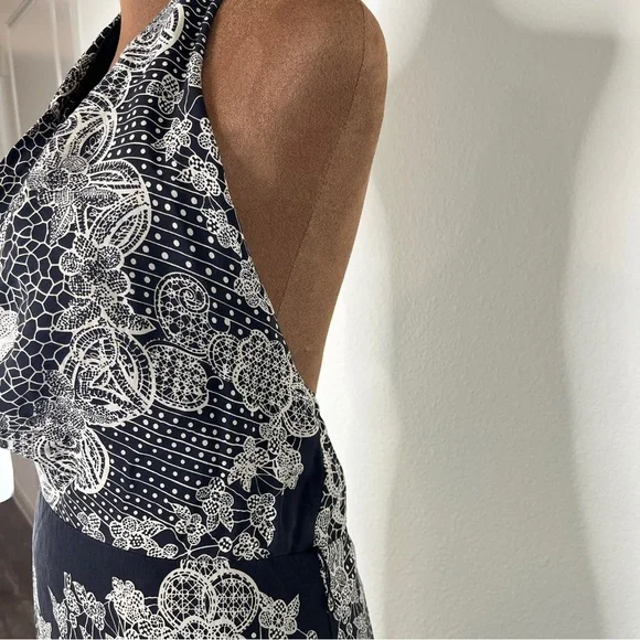 Nicole Miller Black and White Halter Maxi Sundress. Pre owned. - Picture 5 of 15